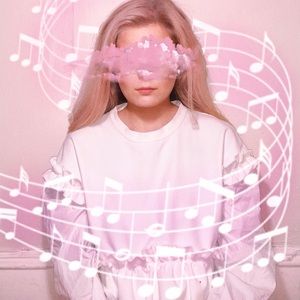 White Zara puff sleeve ruffle blouse / crew neck pullover